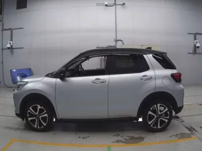 Daihatsu ROCKY