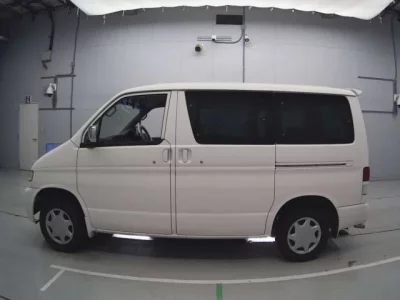 Mazda BONGO FRIENDEE