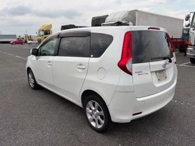 Toyota PASSO SETTE