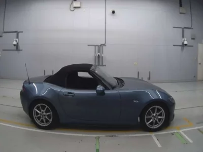 Mazda ROADSTER