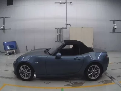 Mazda ROADSTER