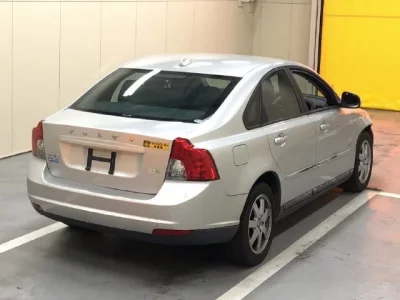 Volvo S40
