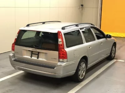 Volvo V70