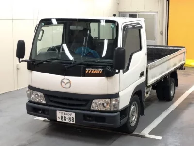 Mazda TITAN