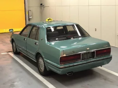 Nissan CEDRIC