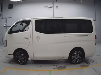 Nissan CARAVAN VAN