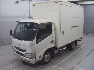 Toyota DYNA