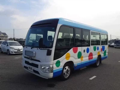 Toyota COASTER