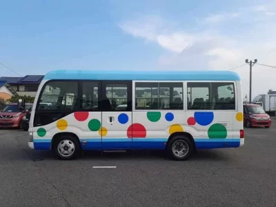 Toyota COASTER
