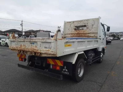 Mitsubishi FUSO FIGHTER