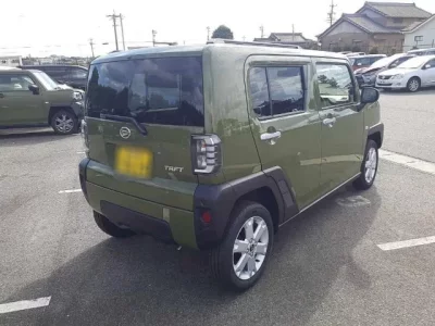 Daihatsu TAFT