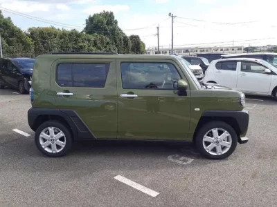 Daihatsu TAFT