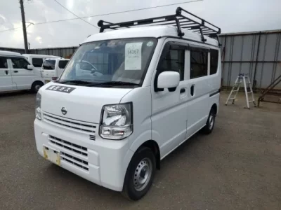 Nissan CLIPPER VAN