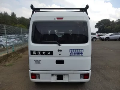 Nissan CLIPPER VAN