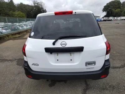 Nissan AD