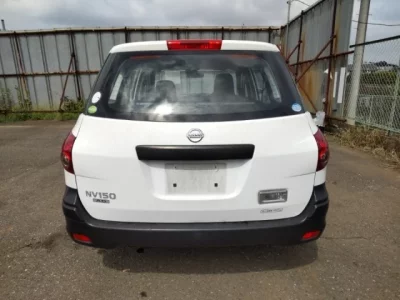 Nissan AD