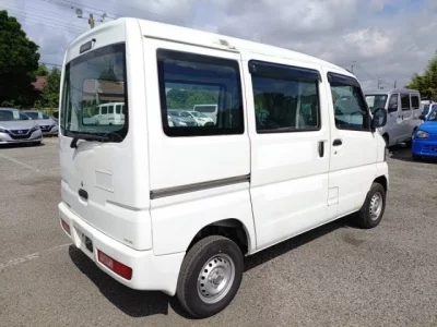 Mitsubishi MINICAB MIEV
