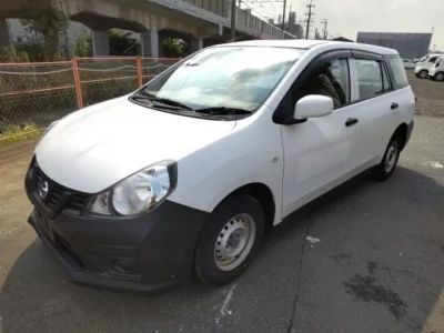 Nissan AD