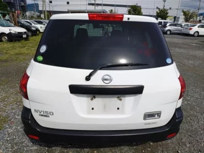 Nissan AD