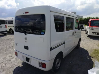 Nissan CLIPPER VAN
