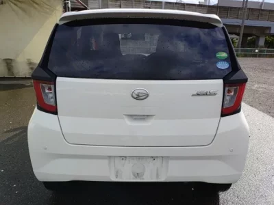 Daihatsu MIRA E S
