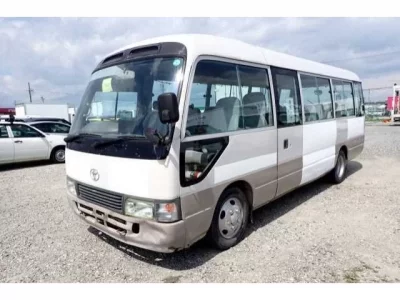 Toyota COASTER