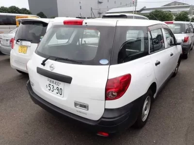 Nissan AD