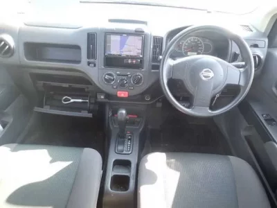 Nissan AD