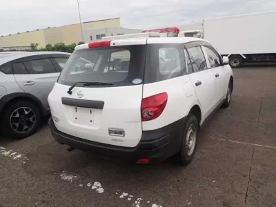 Nissan AD