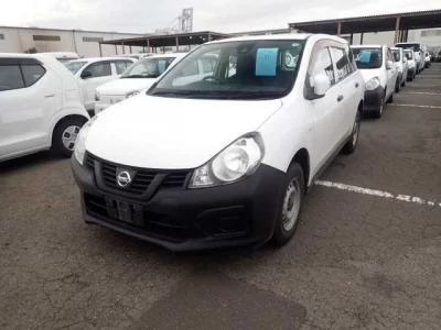 Nissan AD