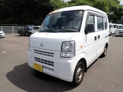 Nissan CLIPPER VAN