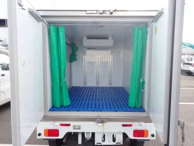 Nissan CLIPPER TRUCK
