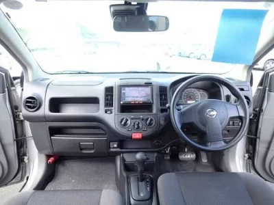 Nissan AD