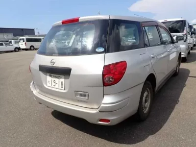 Nissan AD
