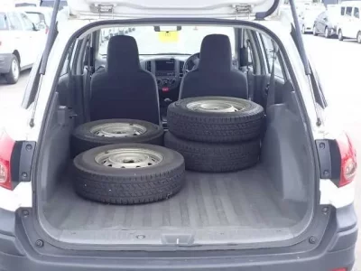 Nissan AD