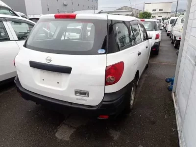 Nissan AD