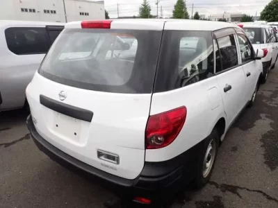 Nissan AD