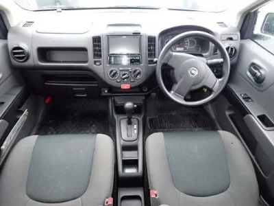 Nissan AD