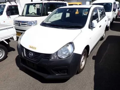 Nissan AD