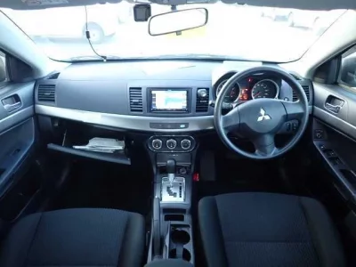 Mitsubishi GALANT FORTIS