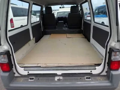 Mazda BONGO VAN
