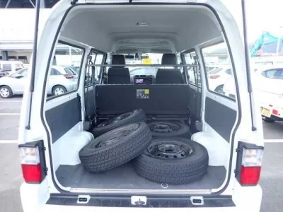 Mazda BONGO VAN