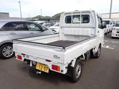 Mazda SCRUM TRUCK