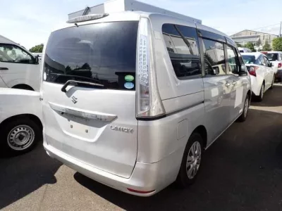 Suzuki LANDY