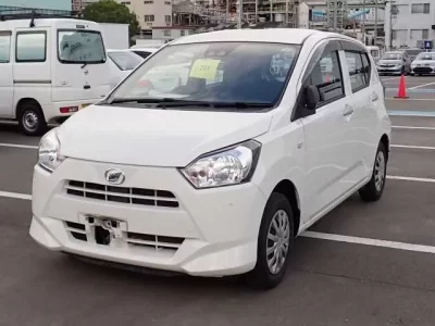 Daihatsu MIRA E S