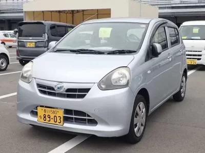 Daihatsu MIRA E S