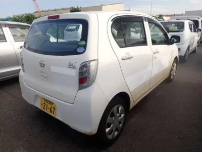 Daihatsu MIRA E S