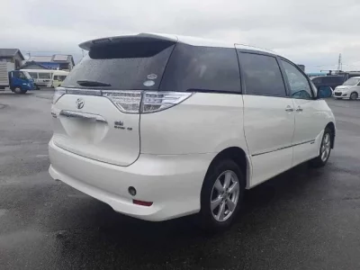 Toyota ESTIMA HYBRID