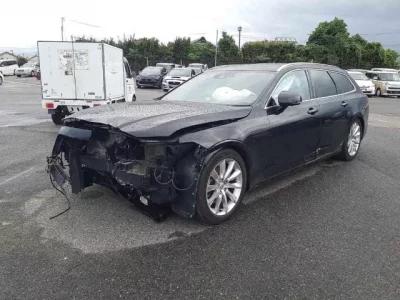 Volvo V90
