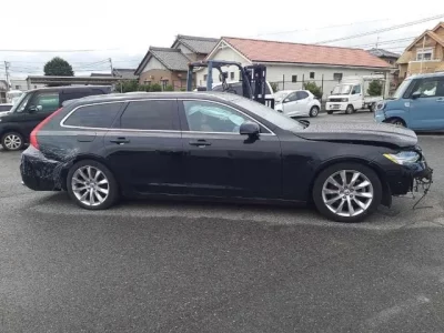 Volvo V90